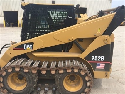 Minicargadores Caterpillar 252B usada a la venta Ref.: 1501536131395486 No. 4