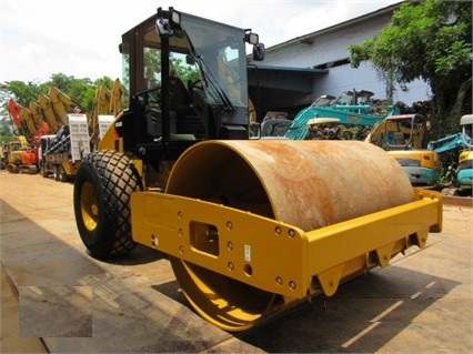 Compactadora Vibratoria Caterpillar CS-533E de segunda mano a la  Ref.: 1501872143300002 No. 4