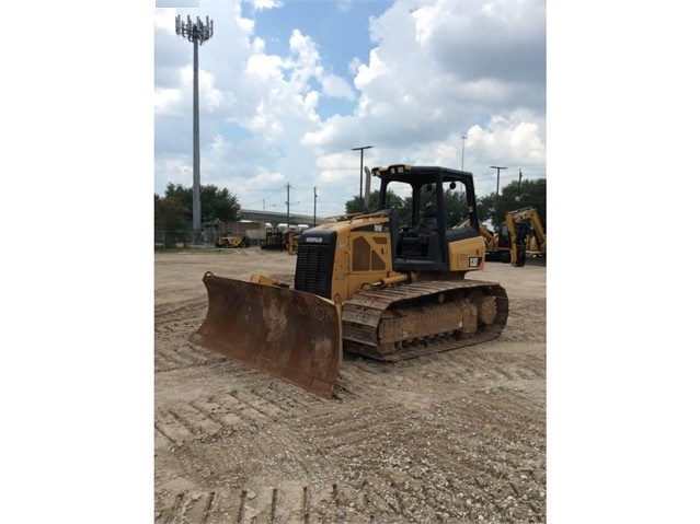 Dozers/tracks Caterpillar D5K