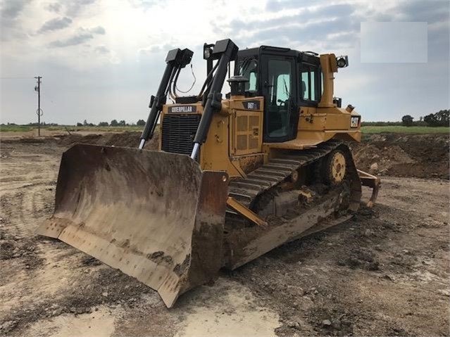 Dozers/tracks Caterpillar D6T