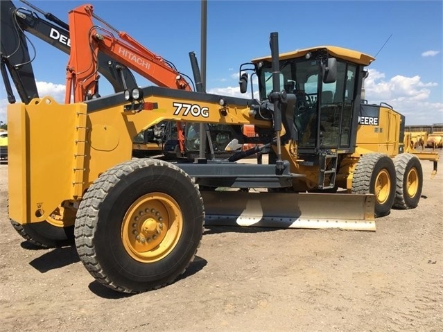 Motoconformadoras Deere 770G