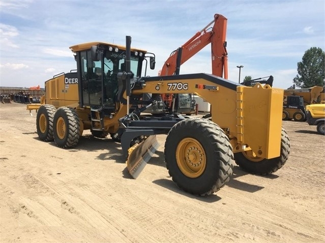 Motoconformadoras Deere 770G seminueva en perfecto estado Ref.: 1502827718757380 No. 2