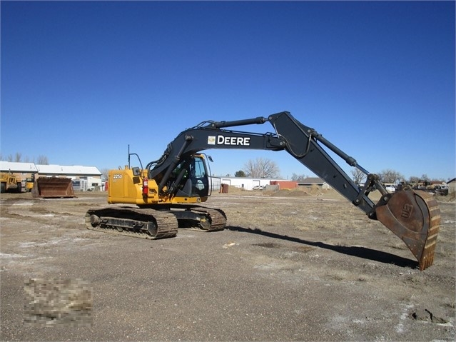 Excavadoras Hidraulicas Deere 225D de segunda mano en venta Ref.: 1503102006825763 No. 4