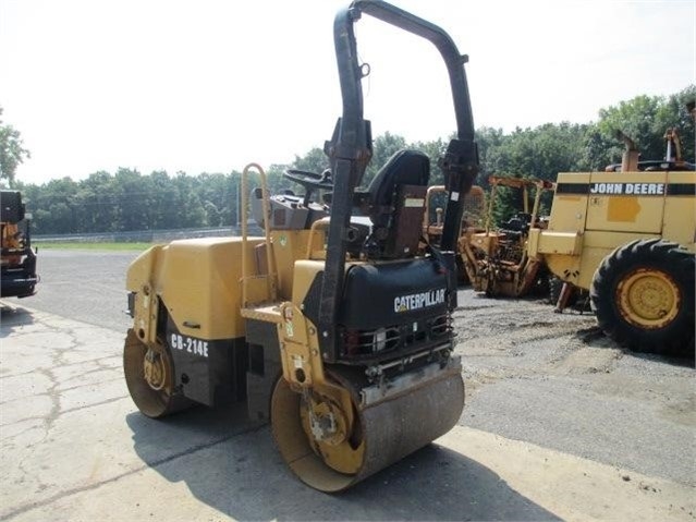 Compactadora Vibratoria Caterpillar CB-214E usada en buen estado Ref.: 1504546718757431 No. 4