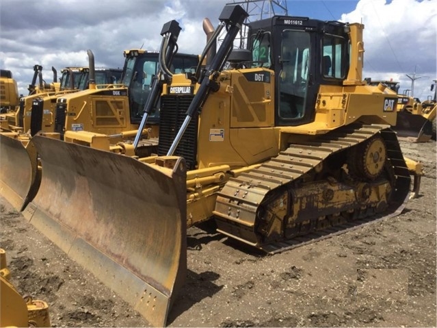 Dozers/tracks Caterpillar D6T