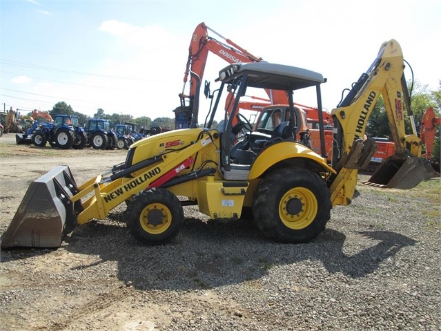 Retroexcavadoras New Holland B95C seminueva en venta Ref.: 1507605102295603 No. 2