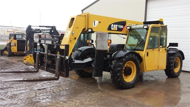 Telehandler Caterpillar TL943