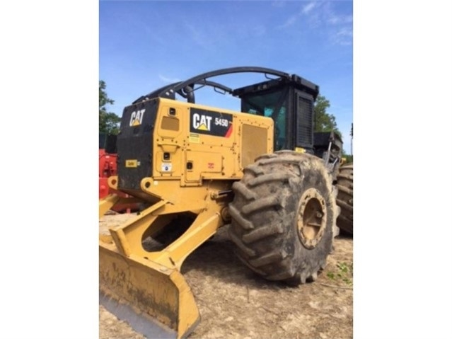 Forestales Maquinas Caterpillar 545D en venta Ref.: 1510261056261608 No. 4