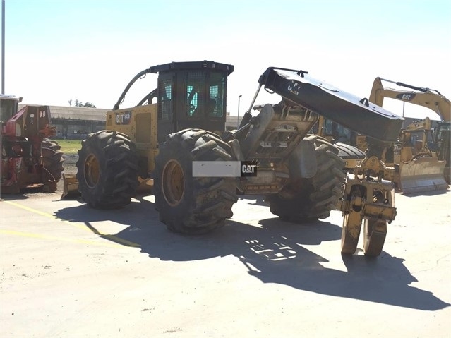 Forestales Maquinas Caterpillar 545D en venta Ref.: 1510266485296523 No. 4