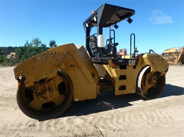 Compactadora Vibratoria Caterpillar CB54 usada a la venta Ref.: 1510694910029331 No. 4