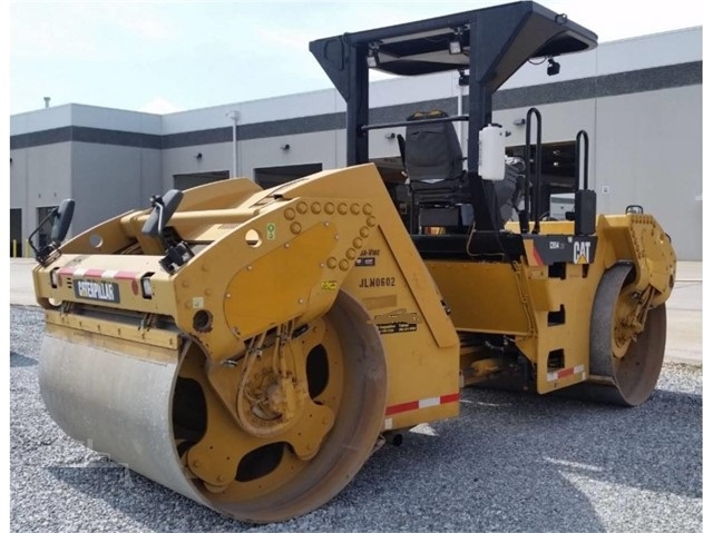 Compactadora Vibratoria Caterpillar CB54 usada a la venta Ref.: 1510697431723830 No. 3