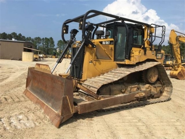 Dozers/tracks Caterpillar D6T