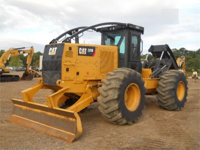 Forest Machines Caterpillar 525