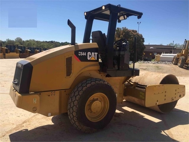 Compactadora Vibratoria Caterpillar CS44 en buenas condiciones Ref.: 1512012599750204 No. 4