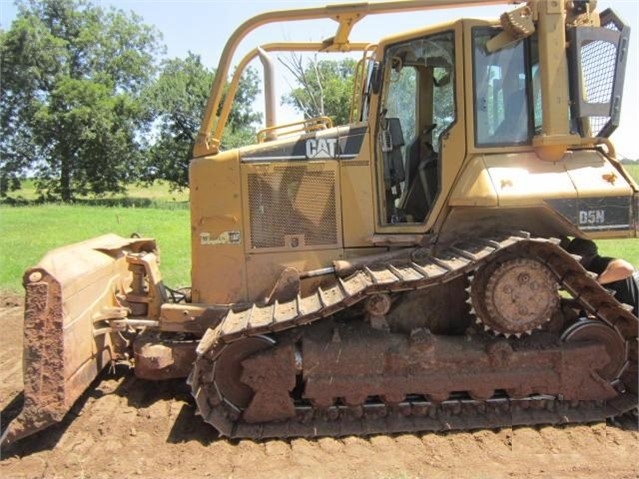 Tractores Sobre Orugas Caterpillar D5N seminueva Ref.: 1512421447843419 No. 2