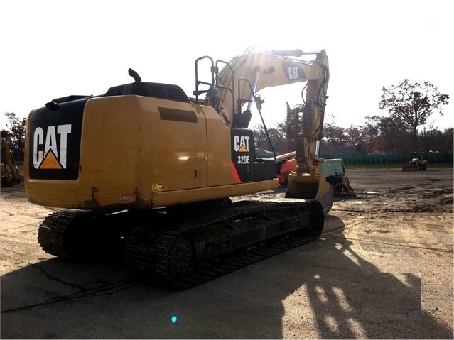 Excavadoras Hidraulicas Caterpillar 320EL seminueva en venta Ref.: 1512525582419976 No. 3