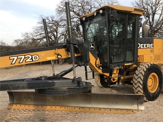 Motor Graders Deere 772D