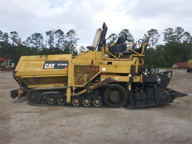 Pavers Caterpillar AP-1055D