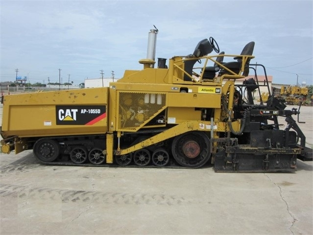 Pavimentadoras Caterpillar AP-1055D de segunda mano a la venta Ref.: 1513114279894263 No. 3