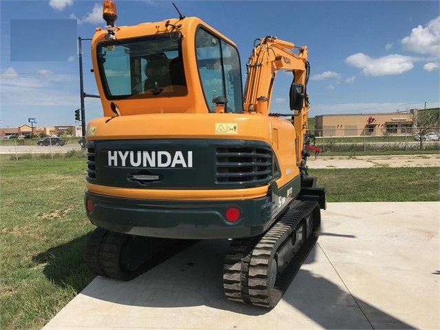 Excavadoras Hidraulicas Hyundai ROBEX 55 seminueva en venta Ref.: 1513291055543933 No. 2