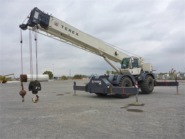 Gruas Terex RT670 de bajo costo Ref.: 1513643339960043 No. 4