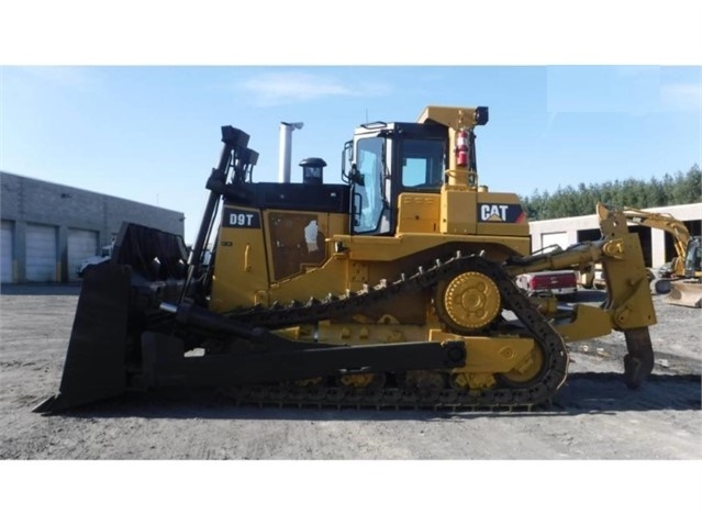 Tractores Sobre Orugas Caterpillar D9T en buenas condiciones Ref.: 1515445643439366 No. 4