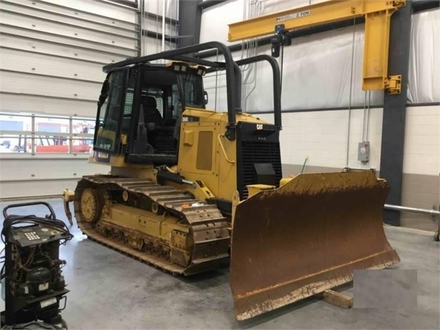 Dozers/tracks Caterpillar D6K