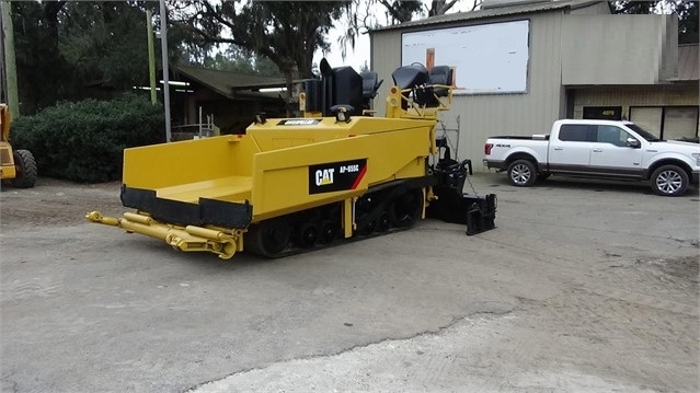 Pavimentadoras Caterpillar AP-655C