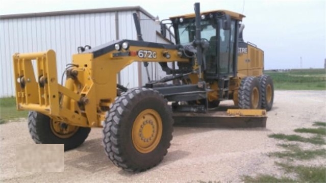 Motoconformadoras Deere 672G