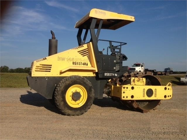 Compactadora Vibratoria Bomag BW145D de importacion a la venta Ref.: 1519063732303576 No. 3