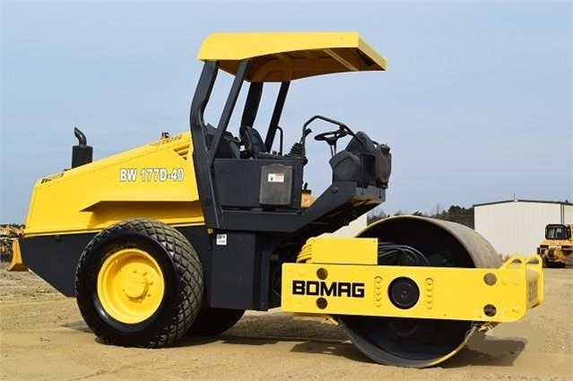 Compactadora Vibratoria Bomag BW177D importada en buenas condicio Ref.: 1519075955316354 No. 2