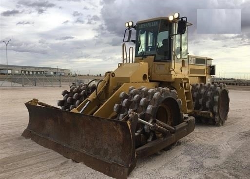 Compactadoras Suelos Y Rellenos Caterpillar 815F