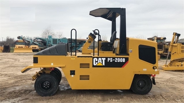 Compactadora Con Llantas Caterpillar PS-200B en buenas condicione Ref.: 1519318293990126 No. 2