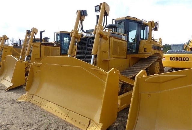 Dozers/tracks Caterpillar D8R