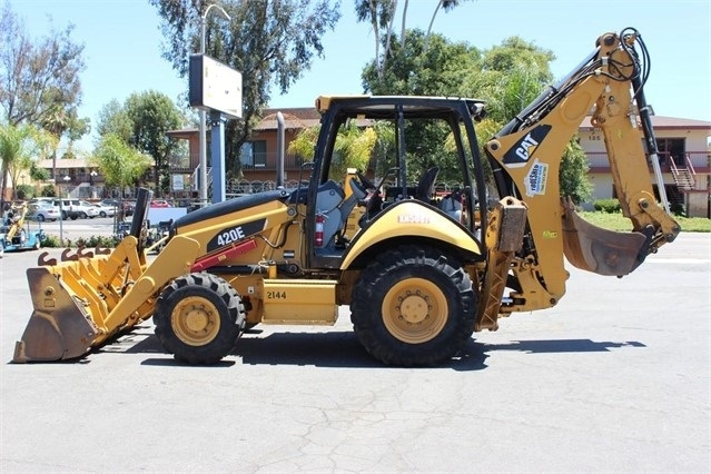 Retroexcavadoras Caterpillar 420E seminueva en venta Ref.: 1520634572160977 No. 2