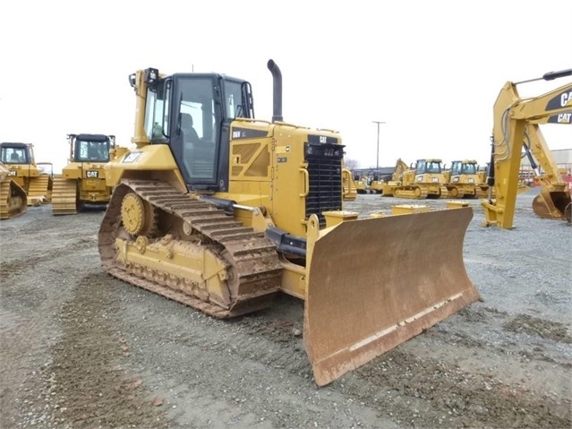 Dozers/tracks Caterpillar D6N