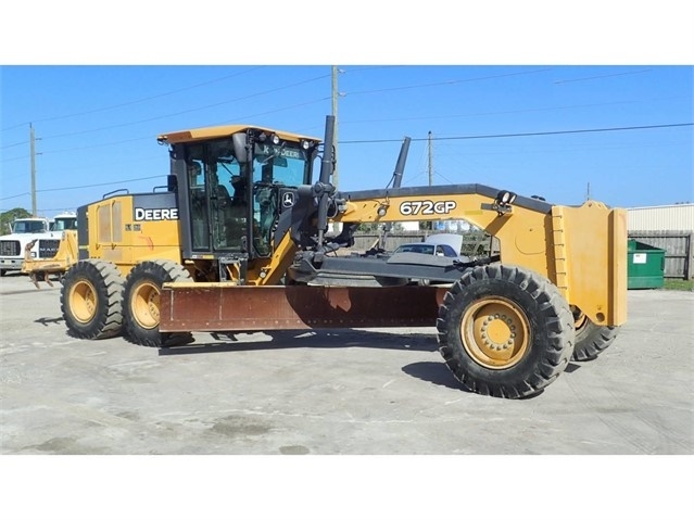 Motor Graders Deere 672G