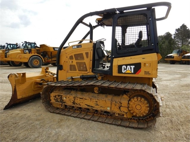 Tractores Sobre Orugas Caterpillar D6K usada a buen precio Ref.: 1522875303542351 No. 4