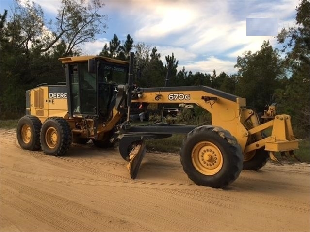 Motoconformadoras Deere 670G de medio uso en venta Ref.: 1522882986120596 No. 4