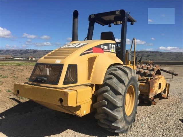 Compactadora Vibratoria Caterpillar CP-563E en buenas condiciones Ref.: 1522962789272784 No. 4