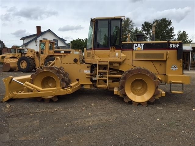 Compactadoras Suelos Y Rellenos Caterpillar 815F