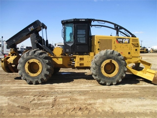 Forestales Maquinas Caterpillar 525D usada en buen estado Ref.: 1524600006041784 No. 2