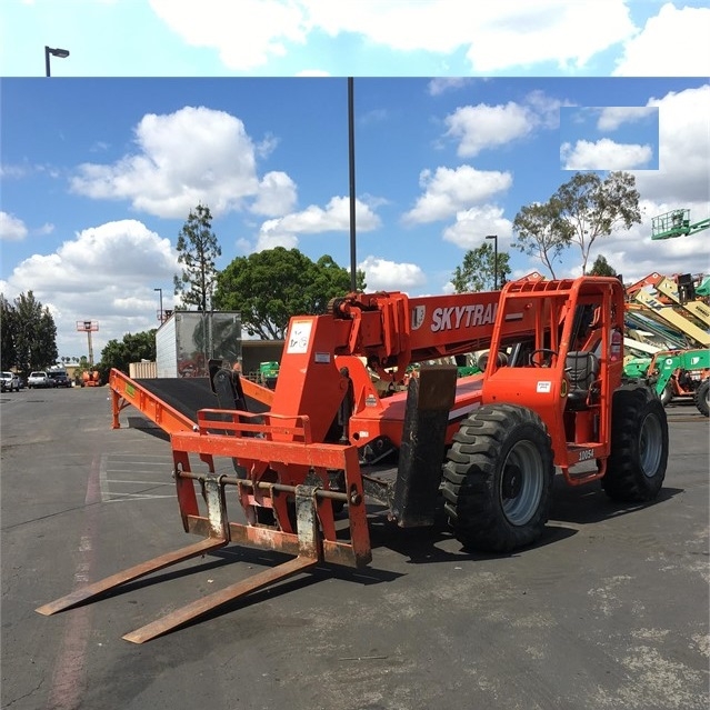 Manipulador Telescopico Sky Trak 10054 de bajo costo Ref.: 1524934841226909 No. 3