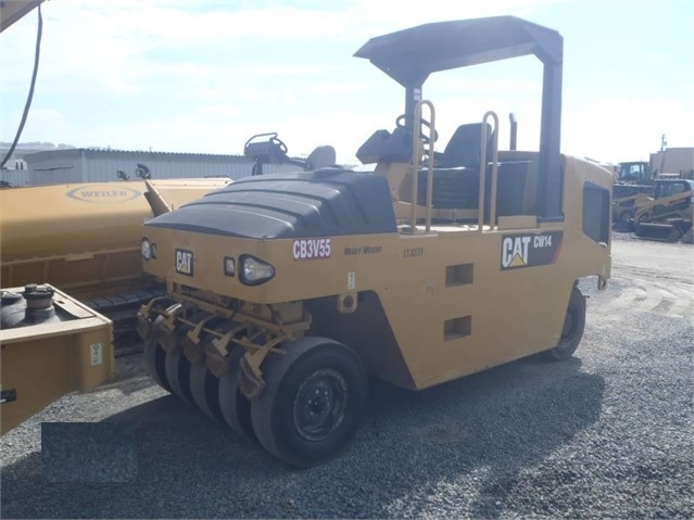 Compactors Tires Asphalt Caterpillar CW14