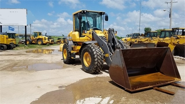 Cargadoras Sobre Ruedas Volvo L70G importada a bajo costo Ref.: 1528481669863912 No. 3