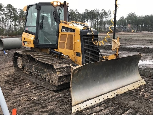 Dozers/tracks Caterpillar D5K