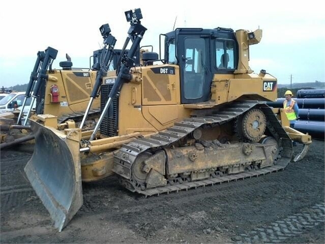 Tractores Sobre Orugas Caterpillar D6T en optimas condiciones Ref.: 1528842298416386 No. 2