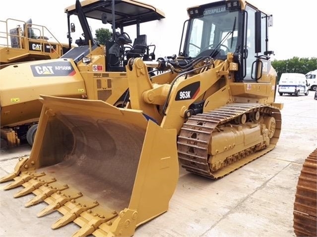 Cargadoras Sobre Orugas Caterpillar 963K de medio uso en venta Ref.: 1529525205371959 No. 2