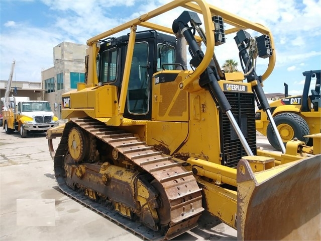 Tractores Sobre Orugas Caterpillar D6T en venta Ref.: 1529608990190106 No. 4