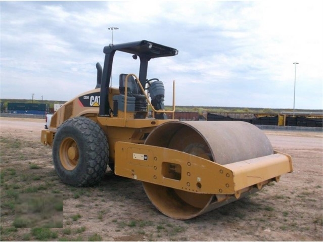 Compactadora Vibratoria Caterpillar CS56 de segunda mano Ref.: 1529619666016681 No. 2